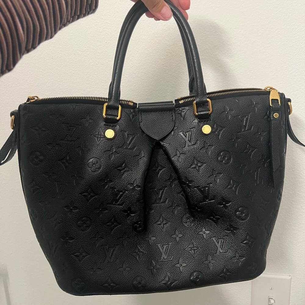 Louis Vuitton Black Monogram Handbag - Picture 4 of 16